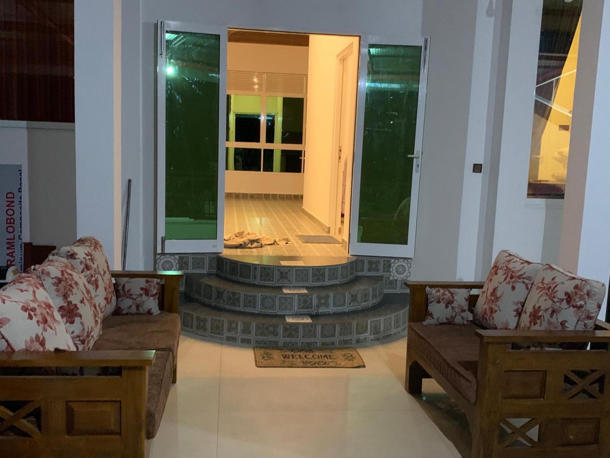 Luxury Apartment The Walkers Nest 康提 外观 照片