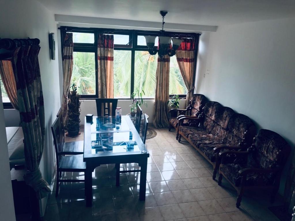 Luxury Apartment The Walkers Nest 康提 外观 照片